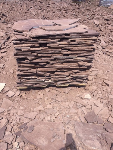 Плитняк лемезит бордовый для цоколя 1,5-2 см купить в Кунгуре