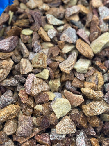 Златолит персиковый декоративная каменная крошка купить в Кунгуре