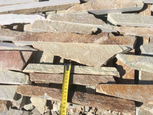 Горбушка златолит золотистый для облицовки купить в Кунгуре