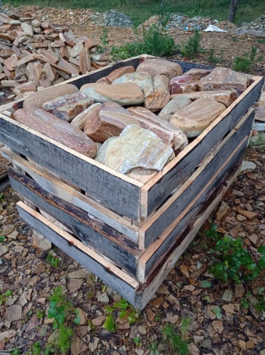 Златолит жёлтый, жёлто-зелёный глыбки и валуны для ланшафтного дизайна купить в Кунгуре